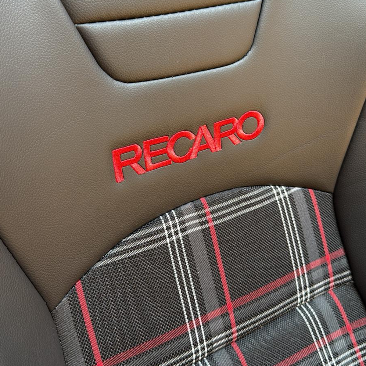 BUTACA DEPORTIVA RECARO SPORT 2 RECLINABLE